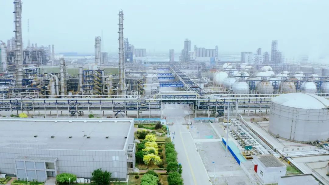 �𾢼��������ϡ�����Դ��ҵ���裬����������JDB�����б껪����ҵ����ʱ����ˮӦ������ϵͳ��Ŀ��