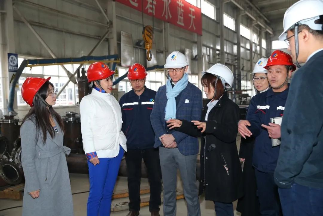 �������� Я������--��������������ɭ���ڻ�����ϩһ����Ŀװ��������ʽԲ���ֳɣ�